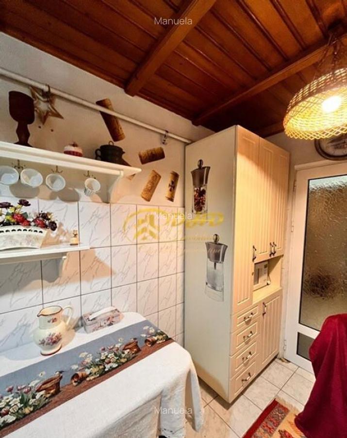 3 camere decomandat,etaj intermediar,zona semicentrala Gara Mare - 15