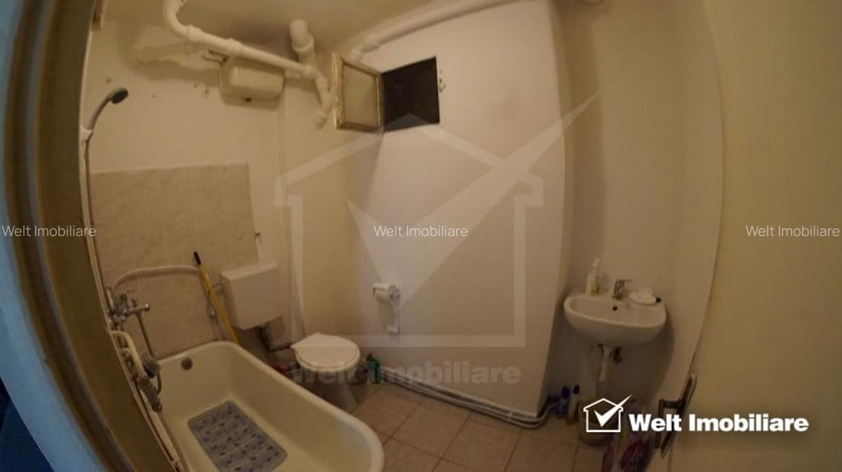 Apartament 2 camere de vanzare, strada Horea - 5