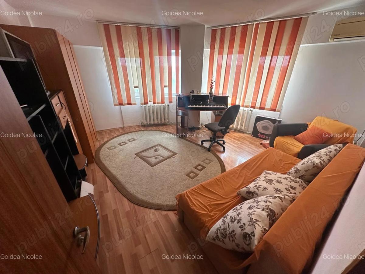 Vand apartament 2 camere - 6