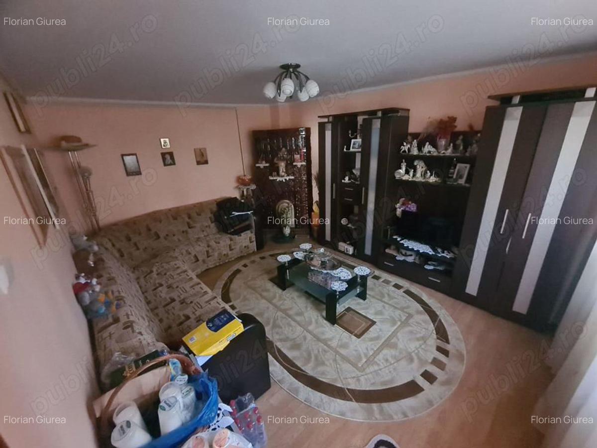 Casa cocheta,cu curte Margeanului Barca - 4