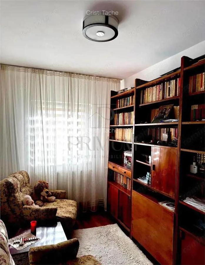 LIPOVEI - ETAJ 3 - CENTRALA PROPRIE - CLIMA - 3 CAMERE - 2 BALCOANE - 9
