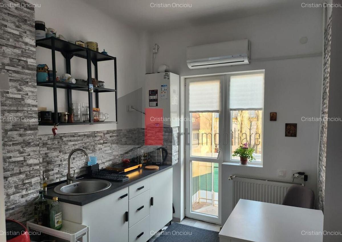 Apartamentul AMIGABLE , et. 2 in vila - 5
