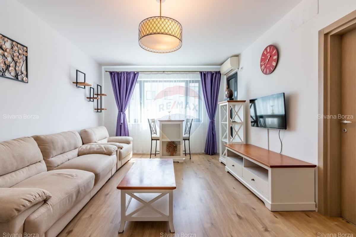 Apartament cu 3 camere decomandat, mobilat în Băneasa - 20