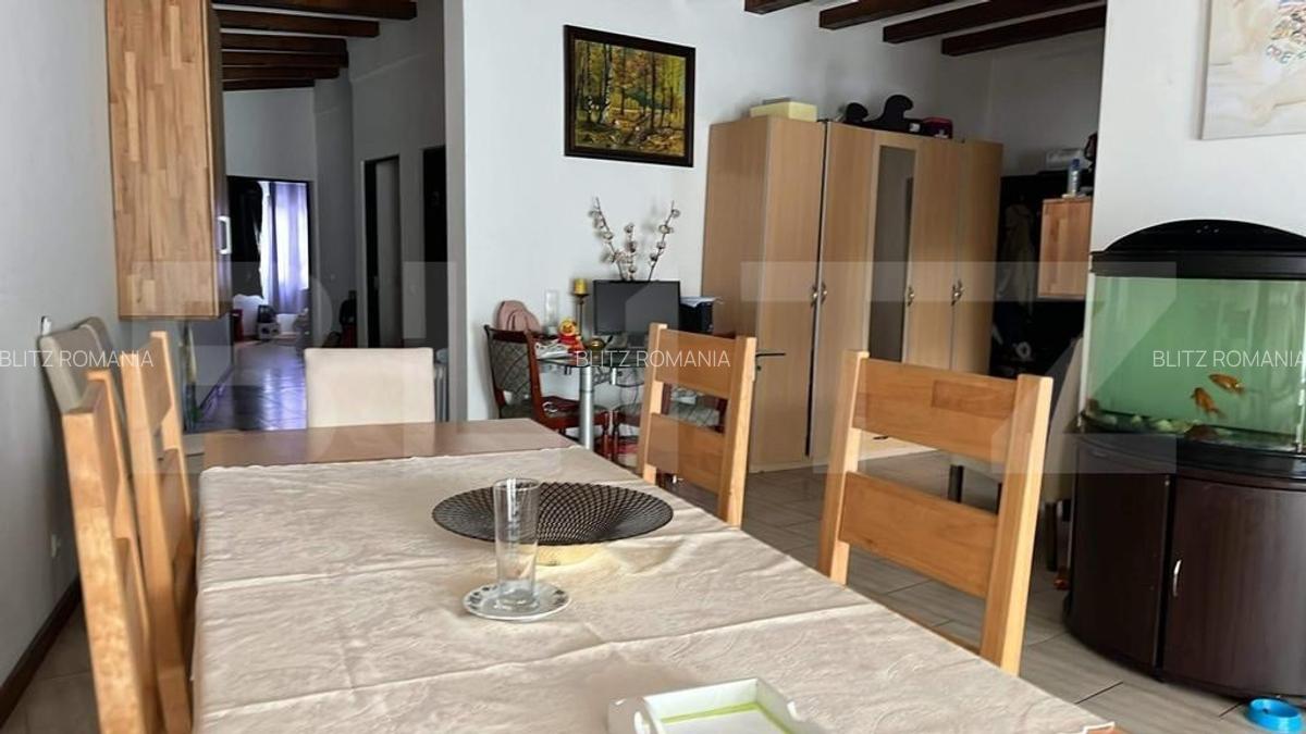 Casa Moderna cu Piscina, Foisor si Teren Generos-Teaca - 10