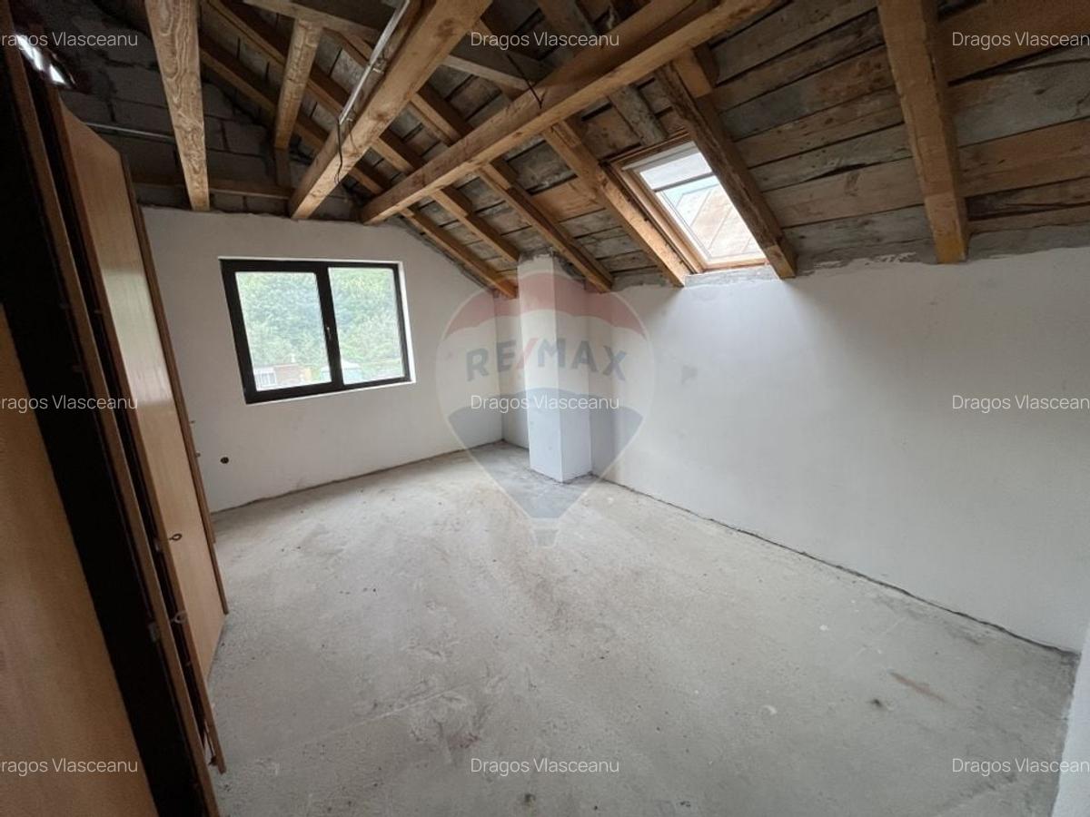 Casa de vanzare in Campulung la pret de apartament. - 21