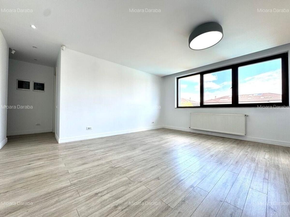 Villa with swimming pool, Oxford Gardens residential complex, Pipera area - 12
