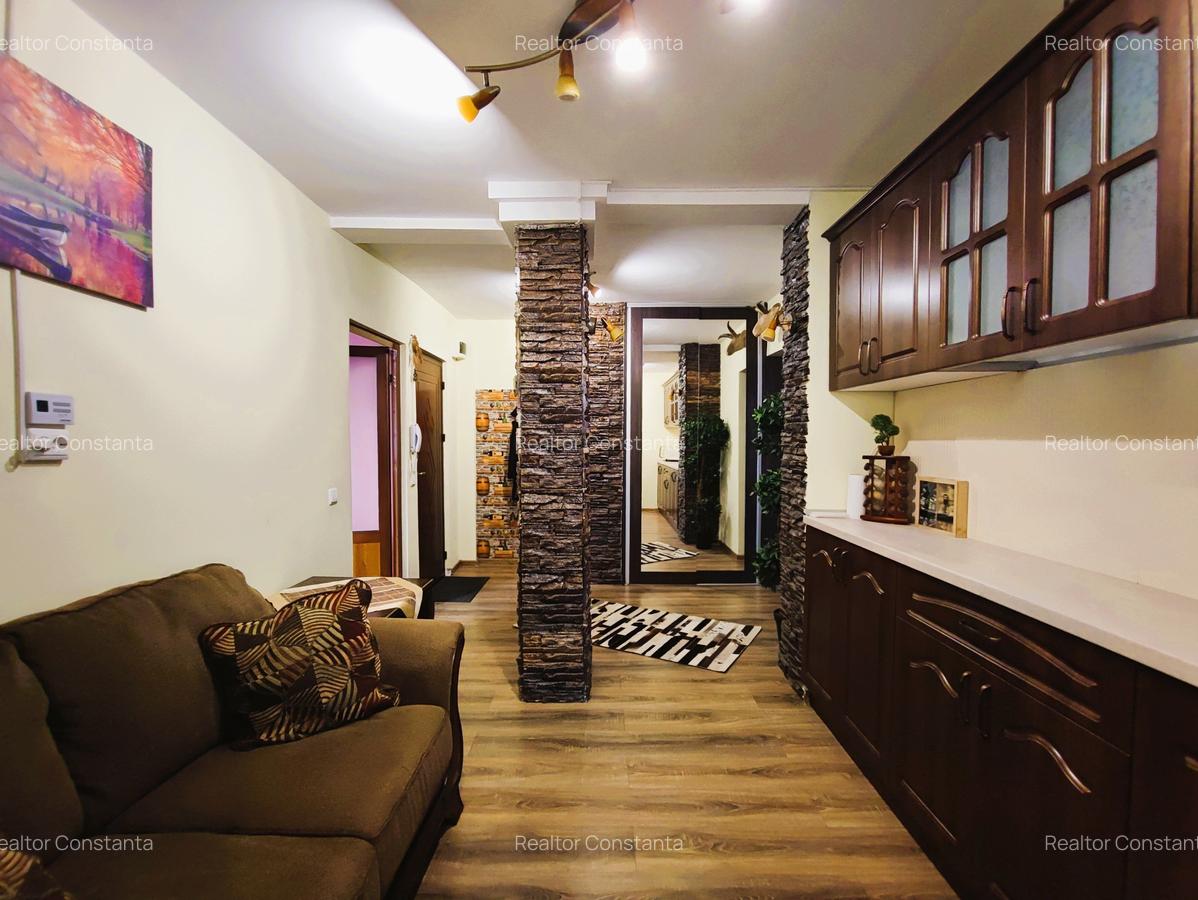 Apartament 2 camere de vanzare in zona Trocadero - 6