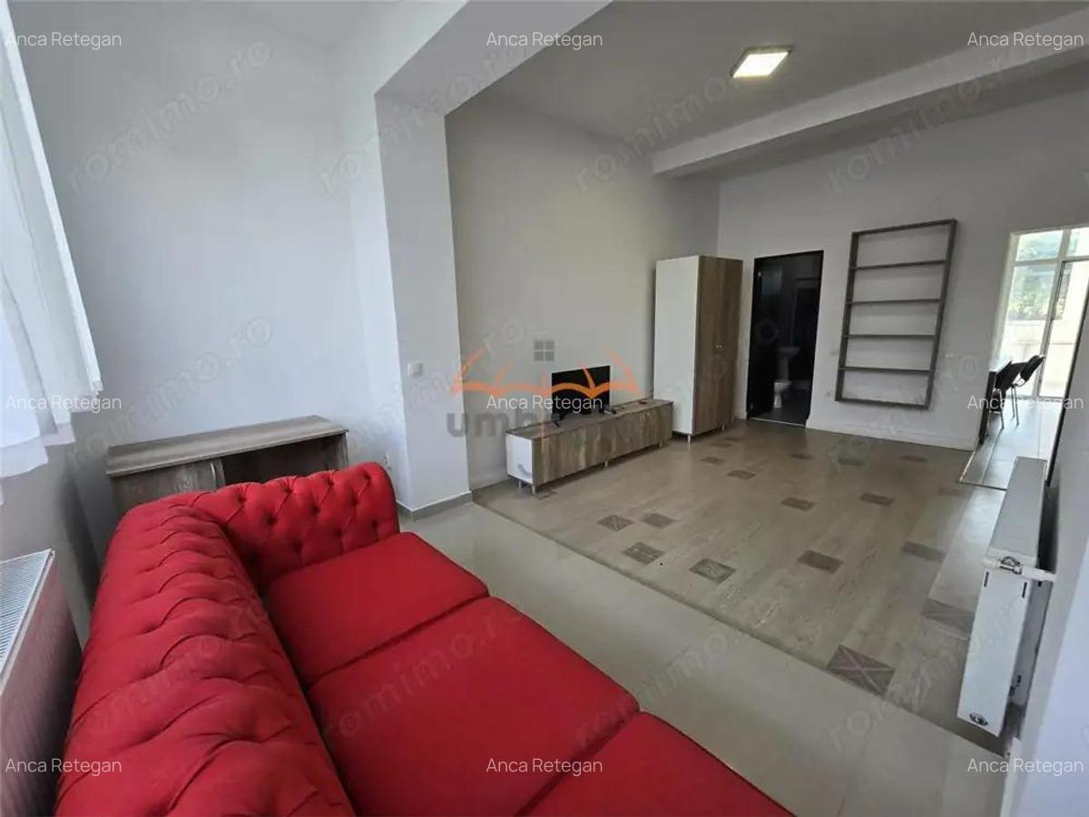 DE INCHIRIAT ap 2 camere , modern, parcare, gradina , 420 euro - 1
