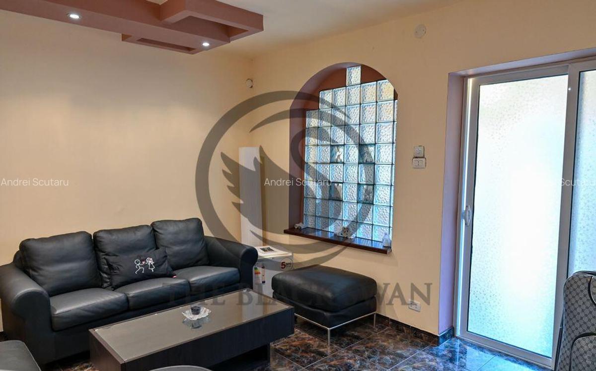 Casa/Vila 5 camere cu spa?iu comercial de vanzare | Sud ... - 4