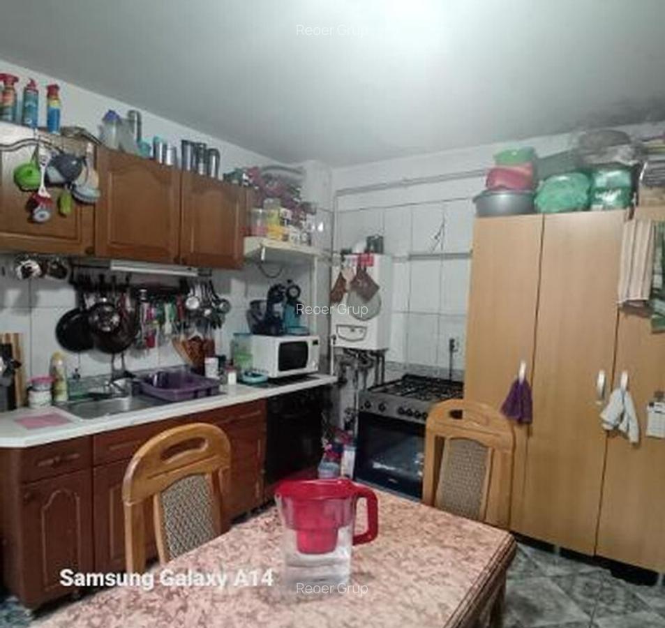 Blv BUCURESTI - casa P+1, 6cam, S-200mp - 155000 euro - 24