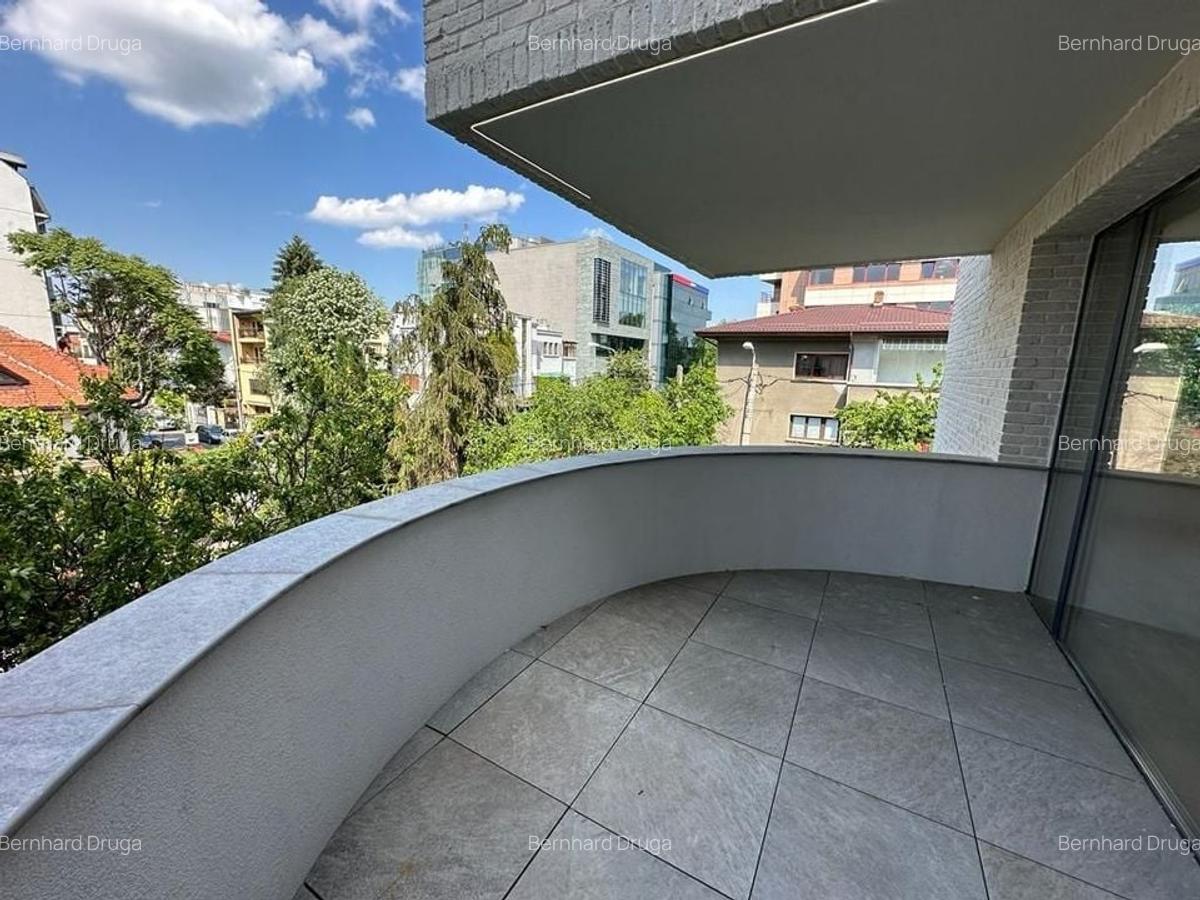 Apartament cu 4 camere, ready to move, zona Aviatorilor - 3