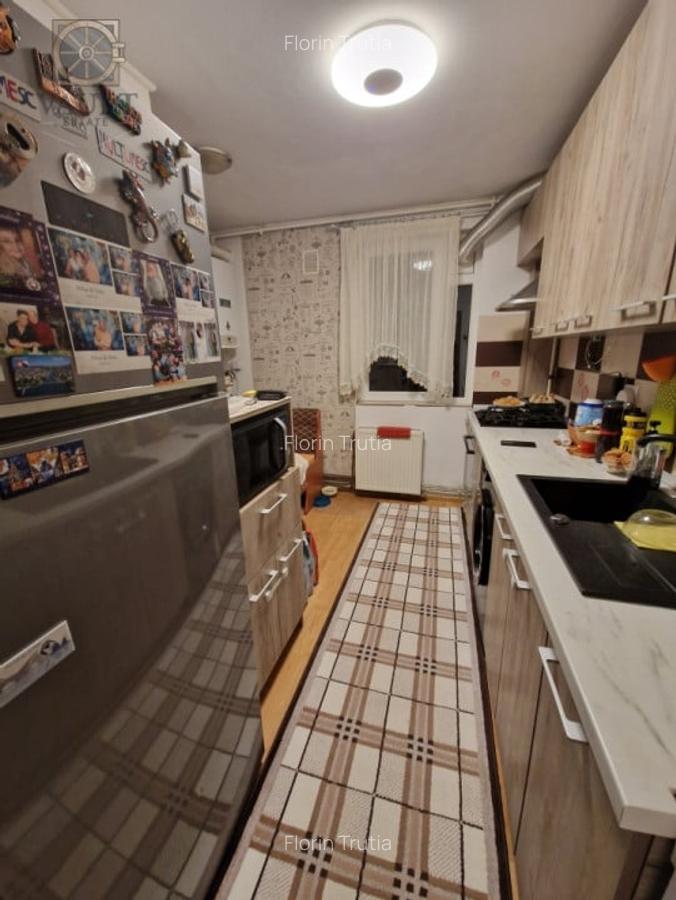 Apartament 3 camere - Centrala Proprie - Ozana - 12