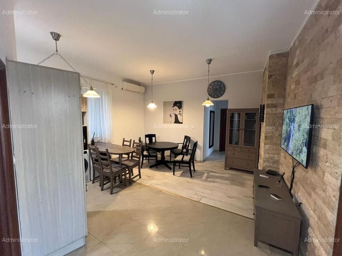 Apartament 3 camere, garaj si boxa - zona Centrala-Prefectura - 13 Apartament 3 camere, garaj si boxa - zona Centrala-Prefectura - 13