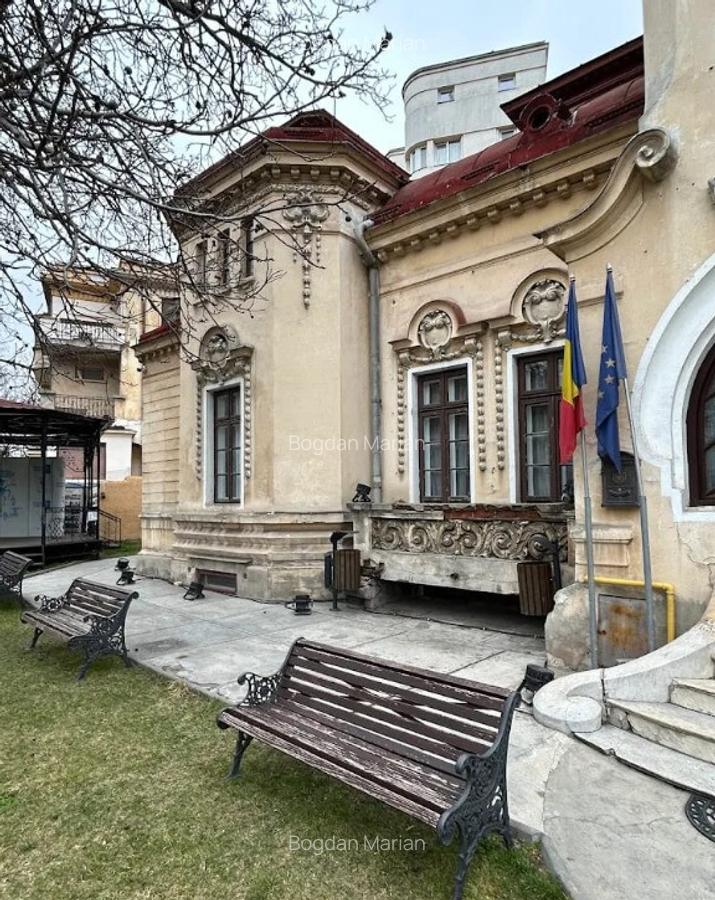 Casa de epoca in inima Bucure?tiului Lascar Catargiu / Pia?a Romana - 13