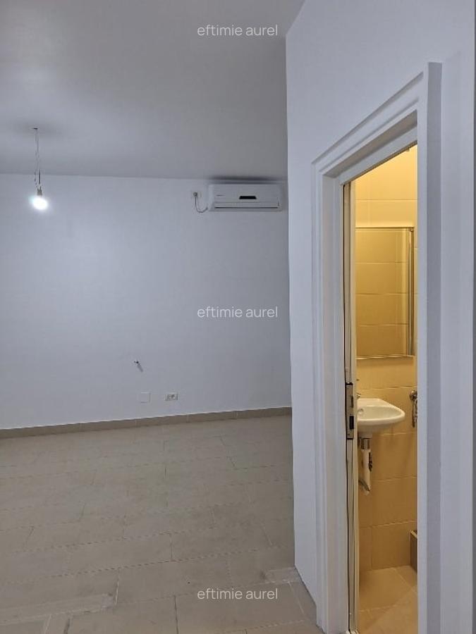 PIATA 16 FEBRUARIE , SPATIU COMERCIAL 80 MP. - 7