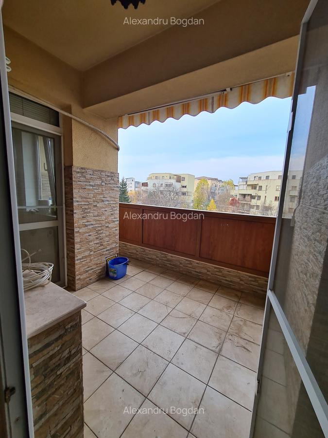 Ap 3 camere suprafata  mare  la 9 min de mers de  metrou Starulesti - 2