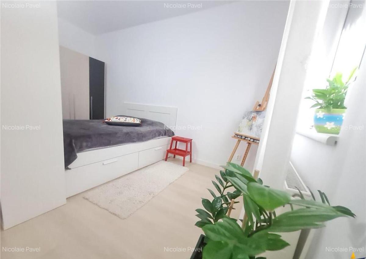 Casa, pe locatie centrala, imbinare apreciabila intre tradit - 4