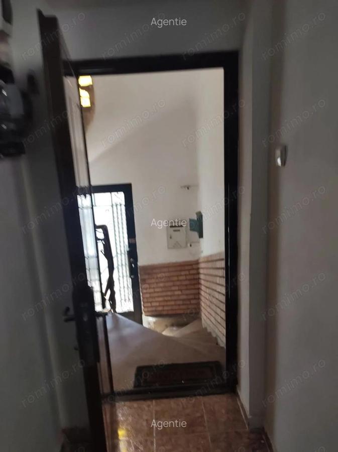 Apartament 2 camere,zona Eminescu - 2