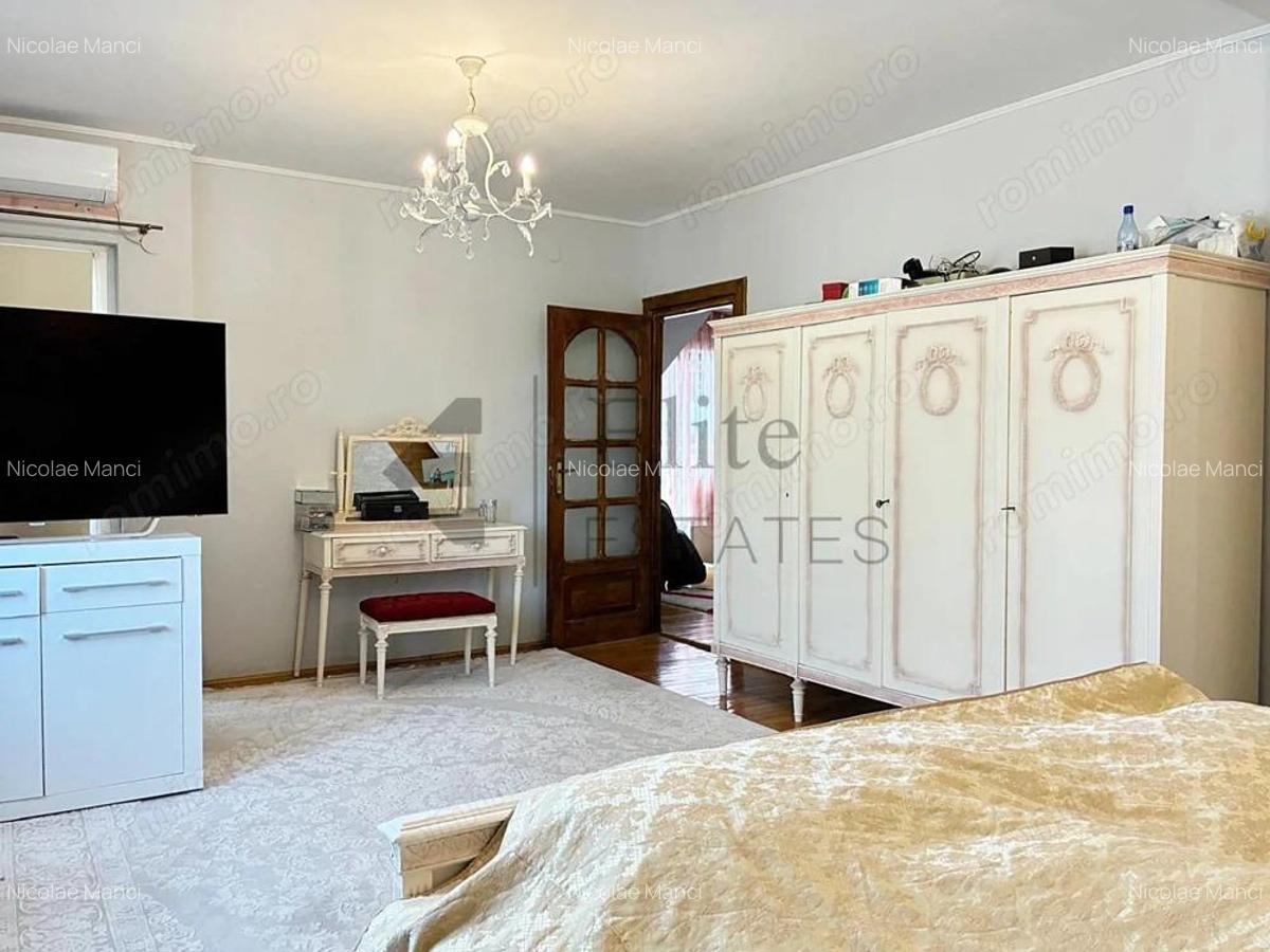 Casa singura in curte ultracentral in Oradea - 2