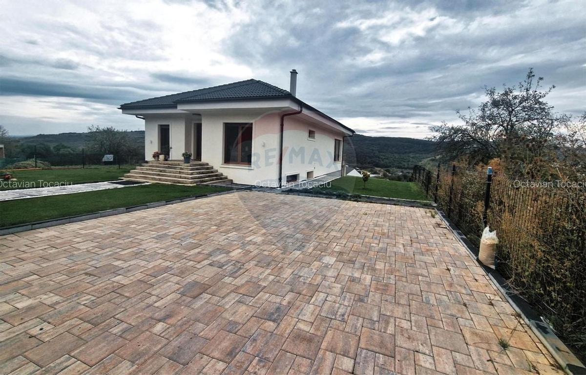 CASA/VILA Exclusivista 6 camere cu panorma spectaculoasa de vanzare - 3