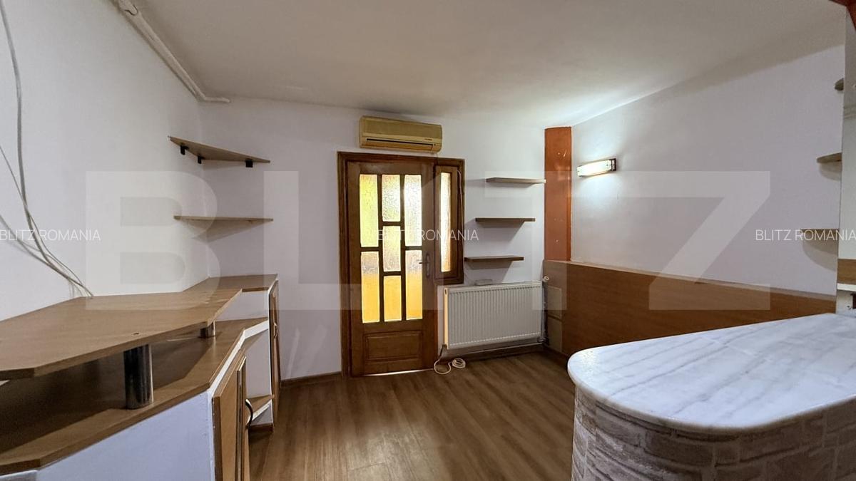 Apartament 3 camere decomandat, et. 1, 72 mp, zona 1 Mai - 3