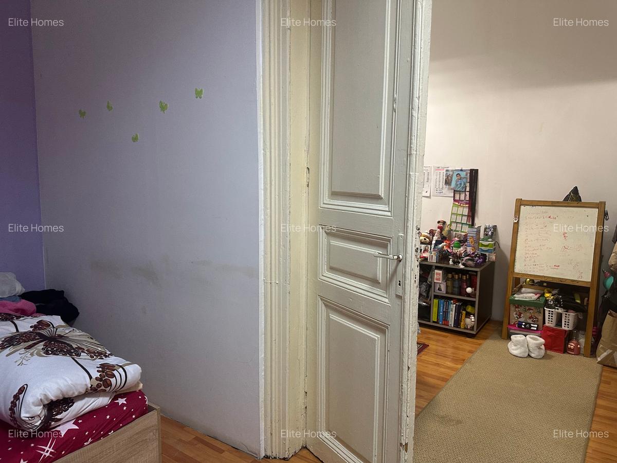 Apartament cu 7 camere semidecomandat în Universitate - 4