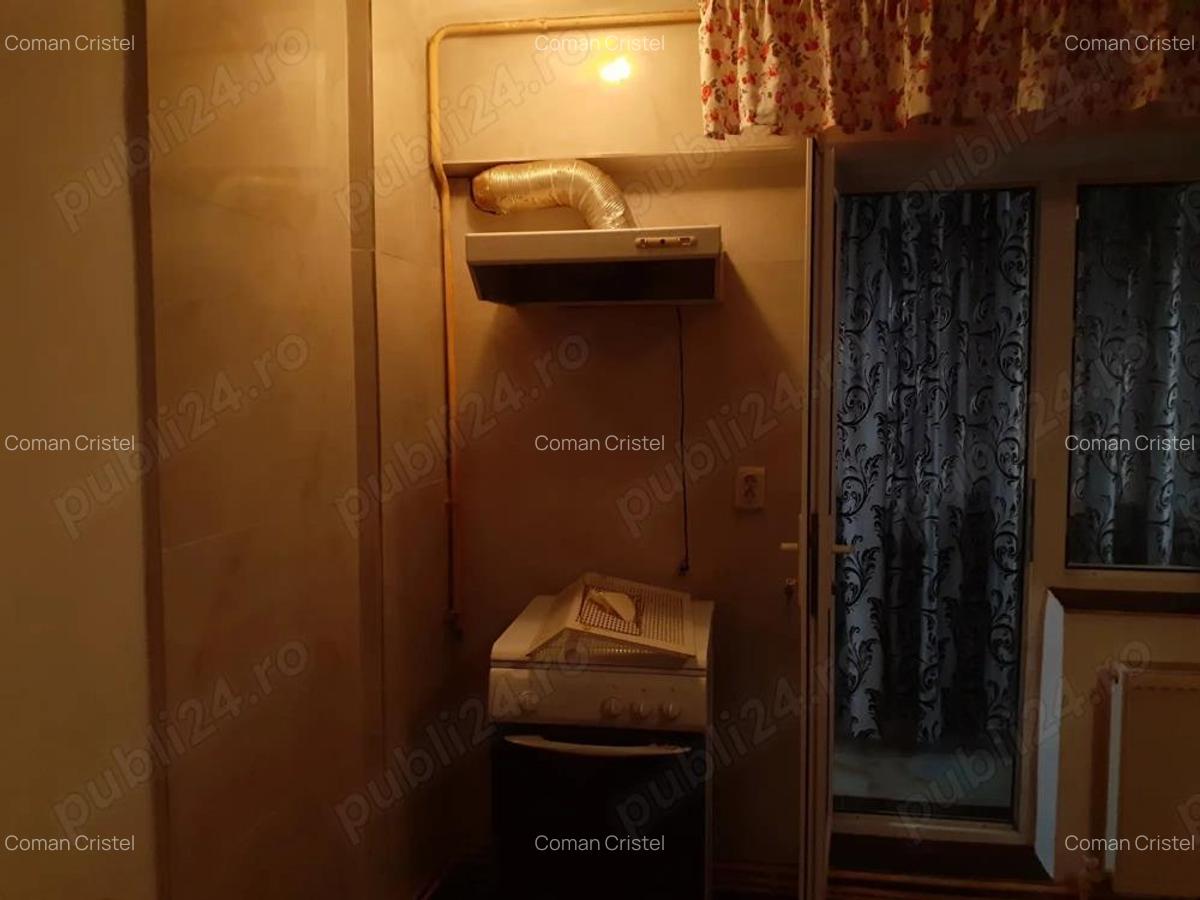 Inchiriere 2 camere cf.1 decom., etajul 4 din 7, supr. 58.mp., mobillat si utilat, Dorob. - Scolilor - 14