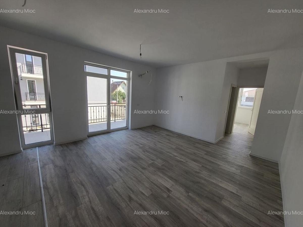 Nou. Spatios. 42.5 mp utili. Terasa mare.  Buc. separata. Zona Braytim. - 2