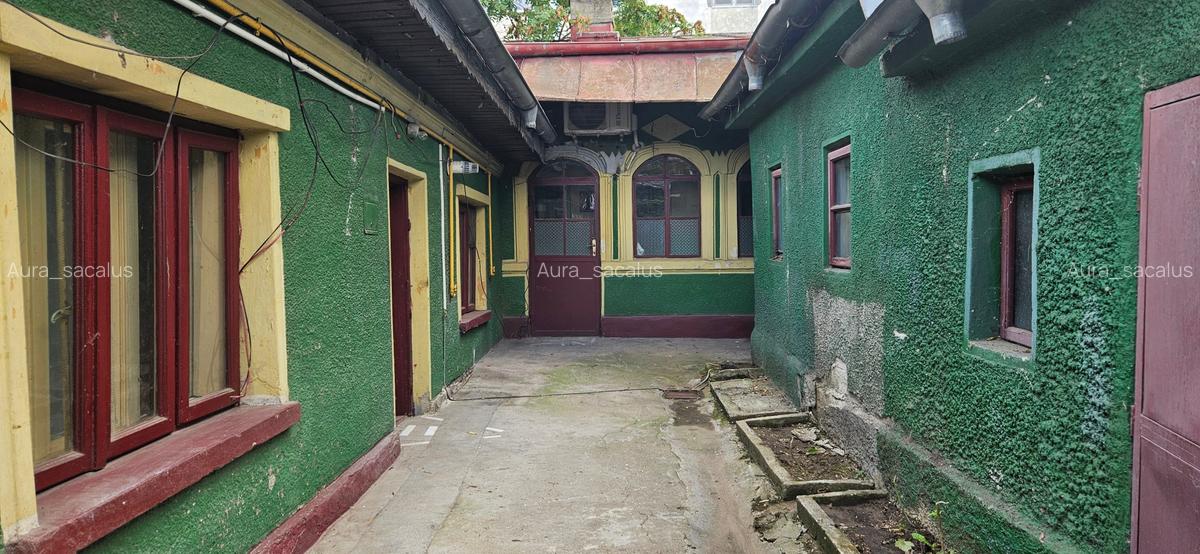 Casa 119 mp pe un teren de 160 mp, toate utilitățile, singur curte - 3