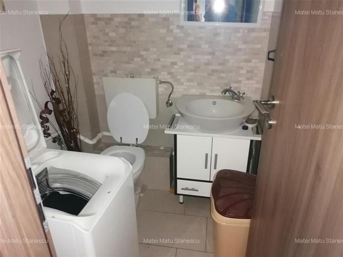 Apartament cu 3 camere semidecomandat în Soarelui - 9