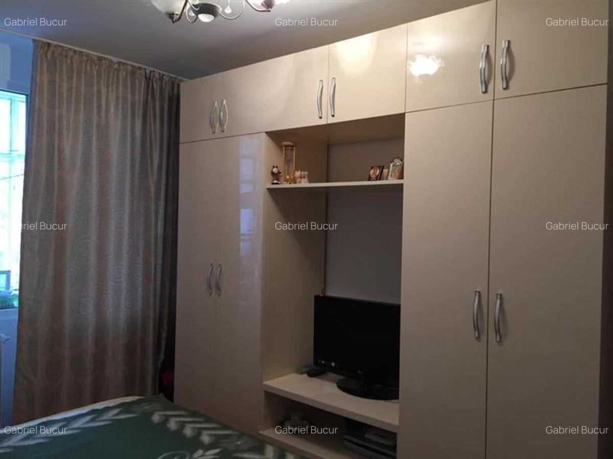 Vanzare Apartament 3 Camere Semidecomandat Berceni-Spinis - 6