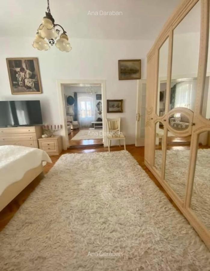 Casa de vanzare , Centrul Vechi - 2