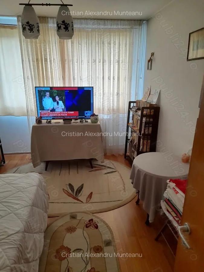 3 camere decomandat Complex Drumul Taberelor - 2