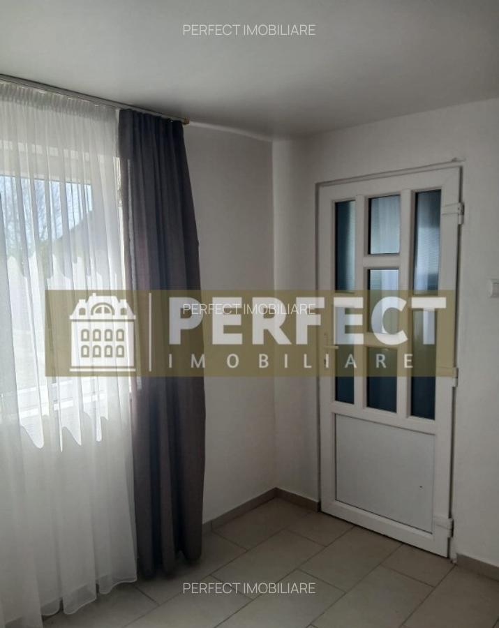 Casa la 10 km de Ploiesti la doar ??65.000 euro ! - 6