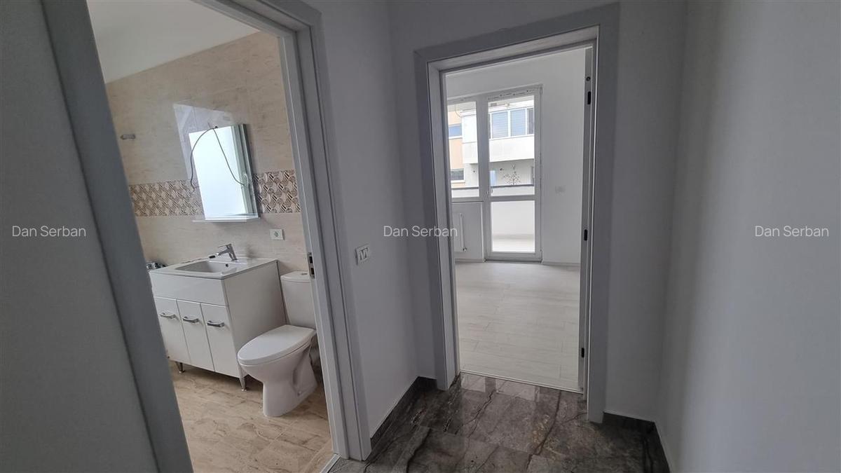 Apartament de doua camere cu teren de 300 mp pe CF  zona Sanpetru - 9