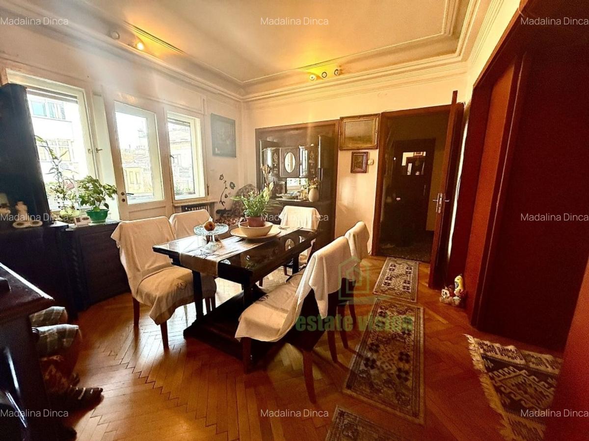 Apartament cu 4 camere decomandat în Romană - 1