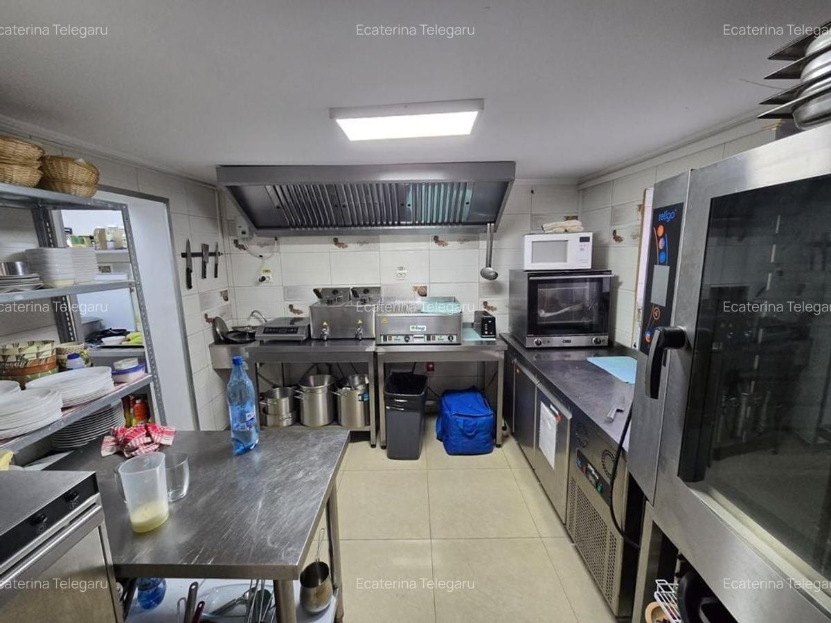 Pensiune la Cheia, moderna, functionala in totalitate, vedere mirifica (chirie) - 20 Pensiune la Cheia, moderna, functionala in totalitate, vedere mirifica (chirie) - 20