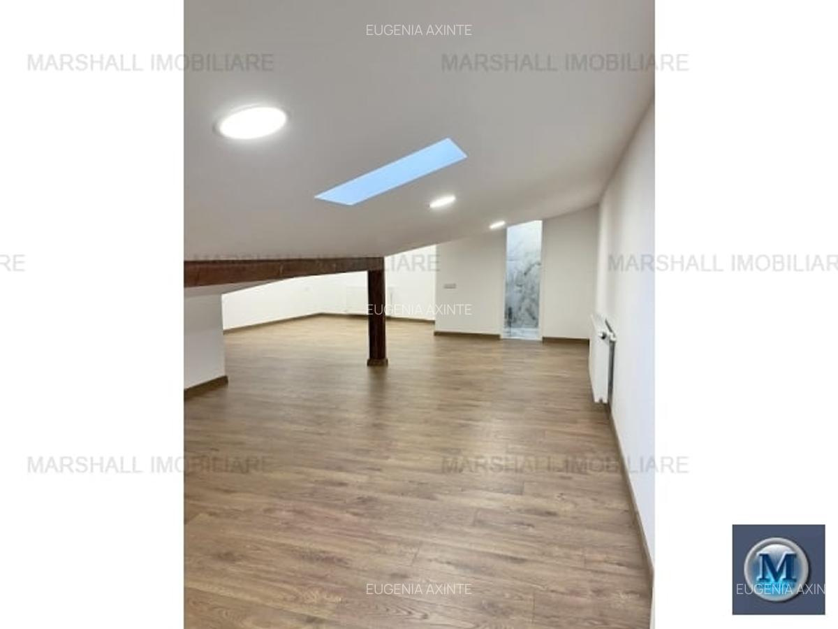 Casă cu 6 camere în Central - 14