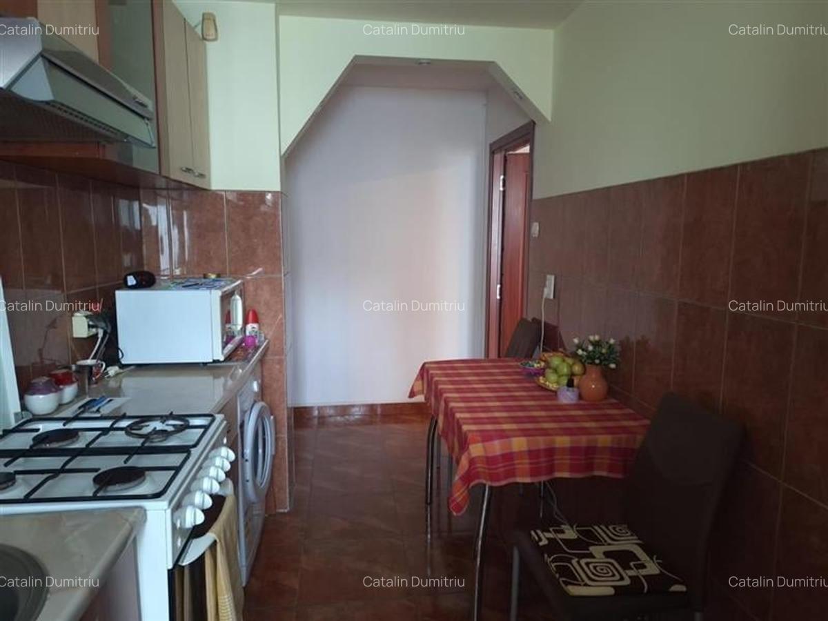 Apartament cu 3 camere decomandat în Central - 5