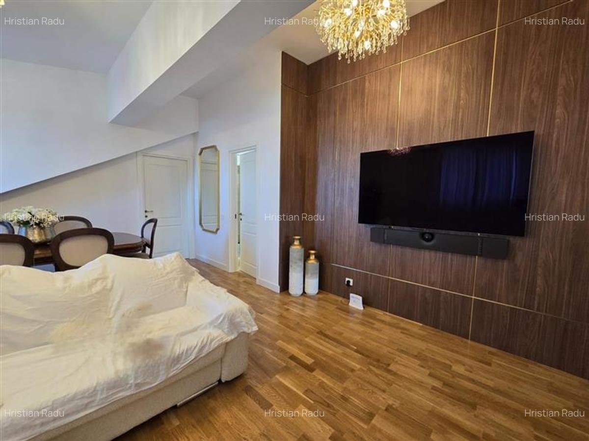 Apartament cu 3 camere semidecomandat în Bucureștii Noi - 3