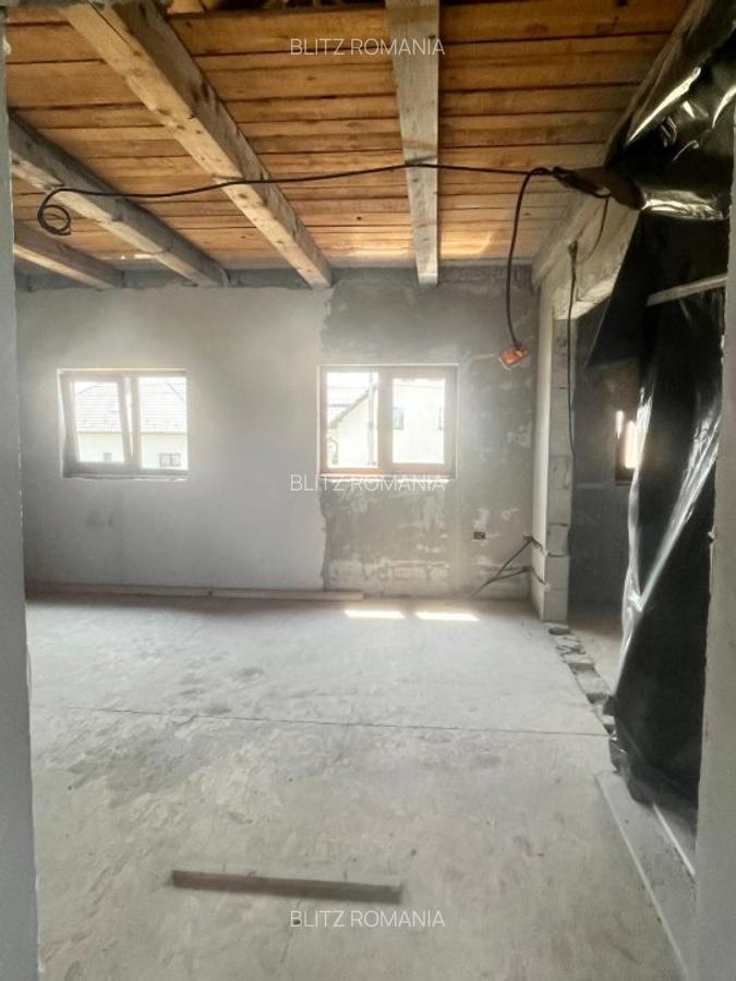 Casa individuala 200 mp, teren 600 mp, Radauti - 17