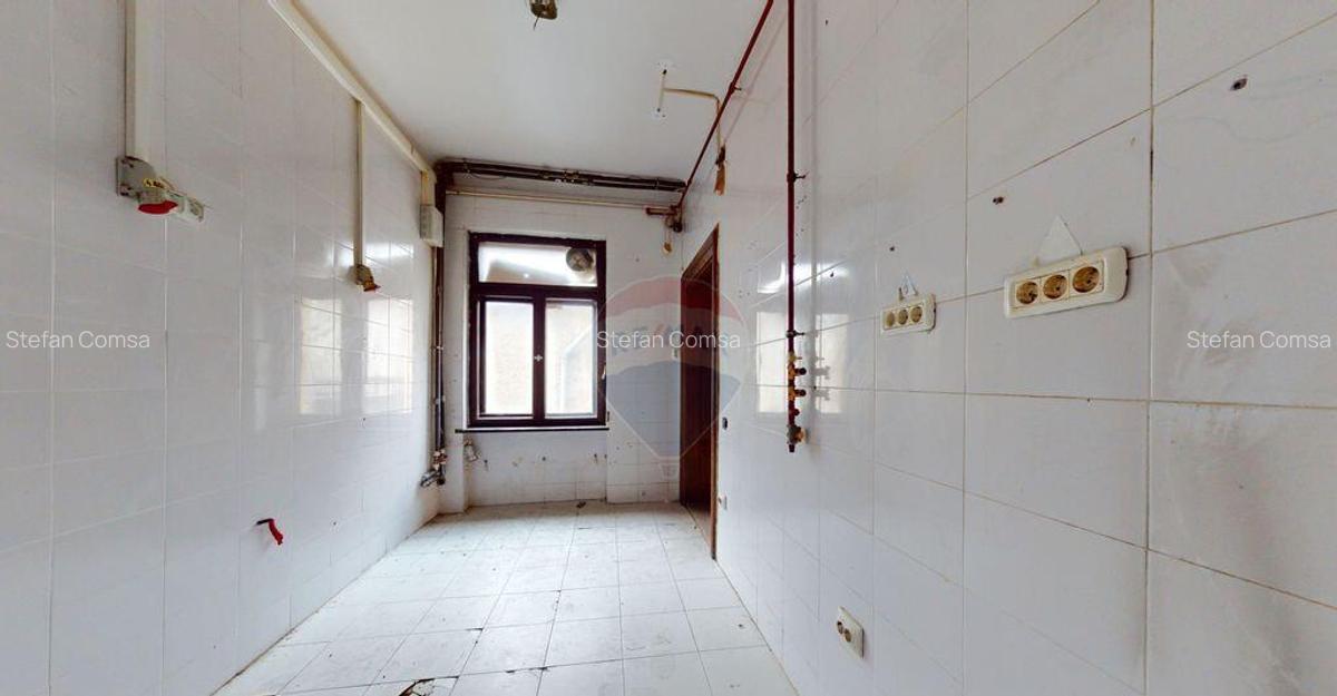 Spatiu comercial de inchiriat | Strada Republicii - 7