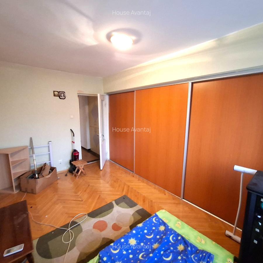Apartament 4 camere, 123 mp   Ultracentral, zona Teatru Tribunalul Nou, Focșani - 10