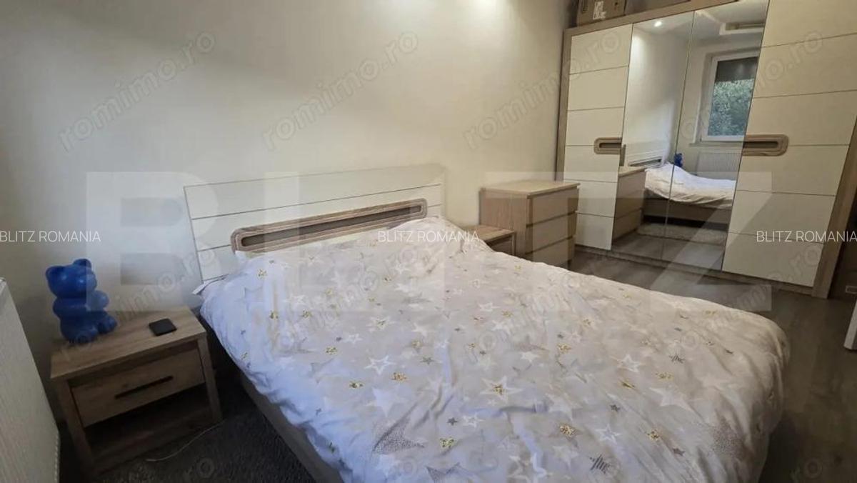 Apartament de vanzare, cu 2 camere, 55 mp, zona Careiului - 8