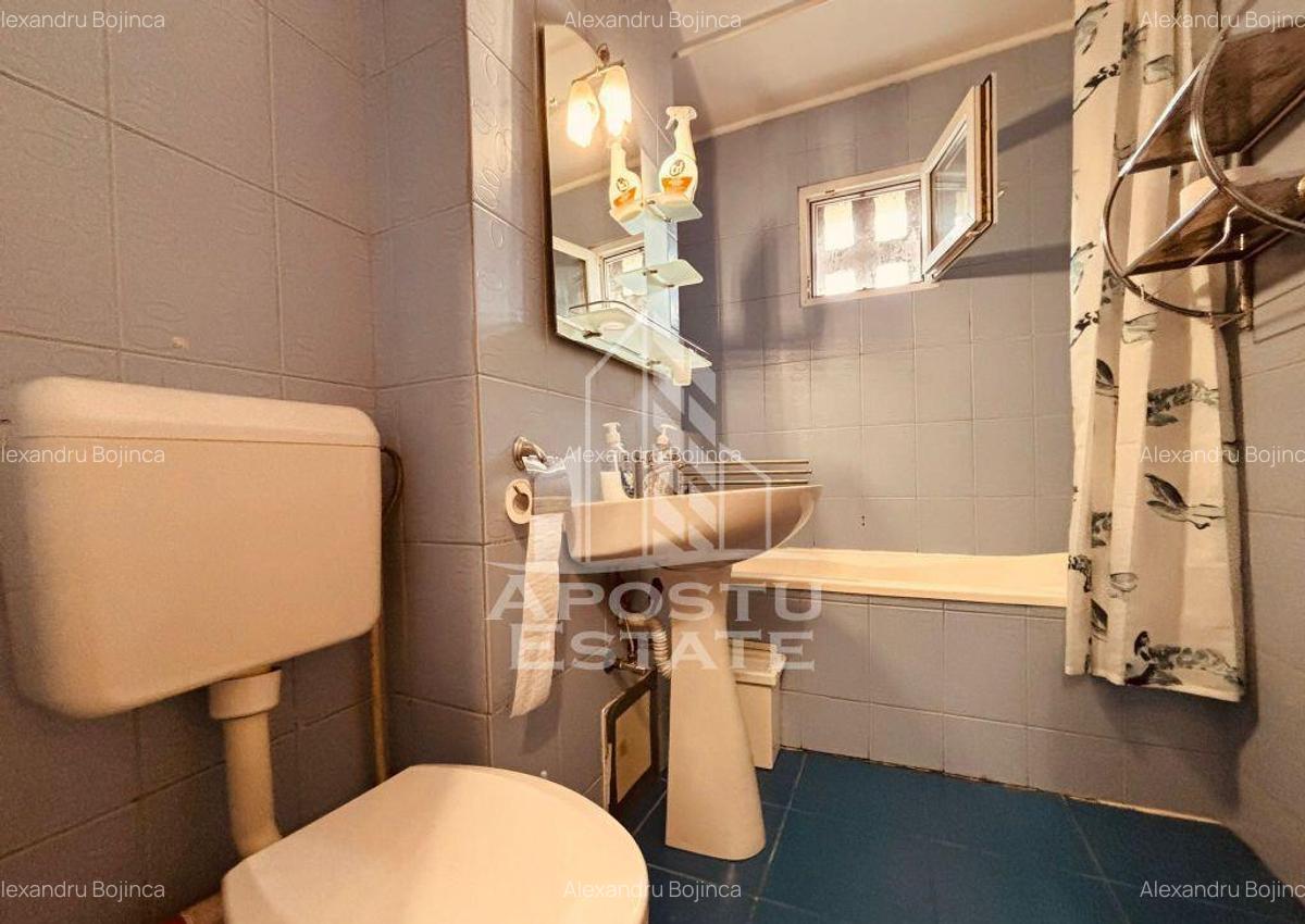 Apartament cu 3 camere, centrala proprie, zona Circumvala... - 12