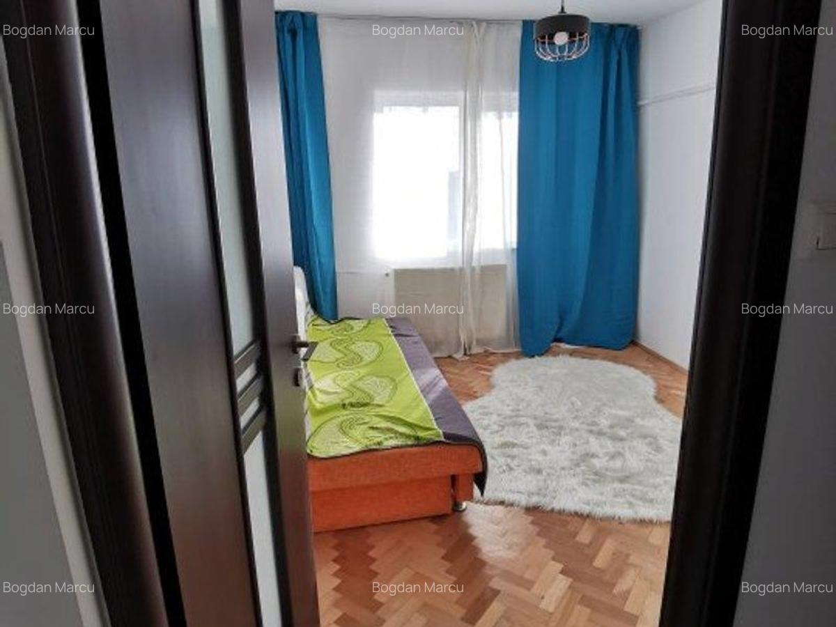 Apartament 3 camere, decomndat, zona Soarelui - 6