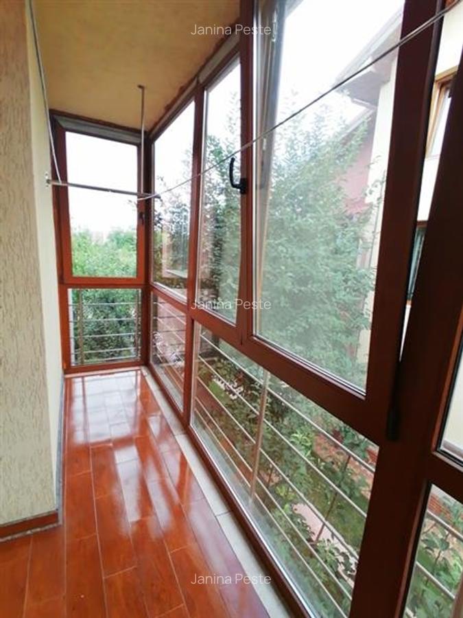 Casa- Vila - Prelungirea Ghencea-Bucuresti- 450000E- 660MP TEREN-COMISION 0! - 12