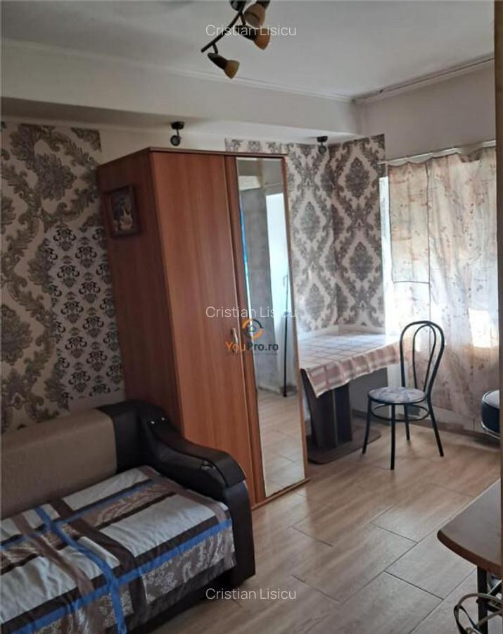 Garsoniera de | 22 mp | Calea Buziasului | Etaj 4 din 4 - 2