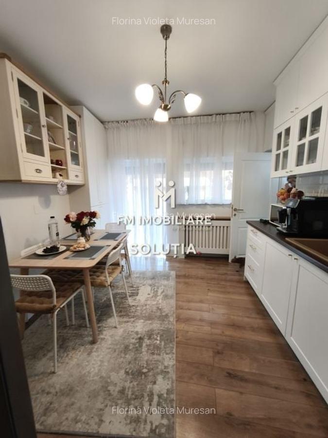 Casă renovată în centrul istoric - Baia Mare - 4 Casă renovată în centrul istoric - Baia Mare - 4