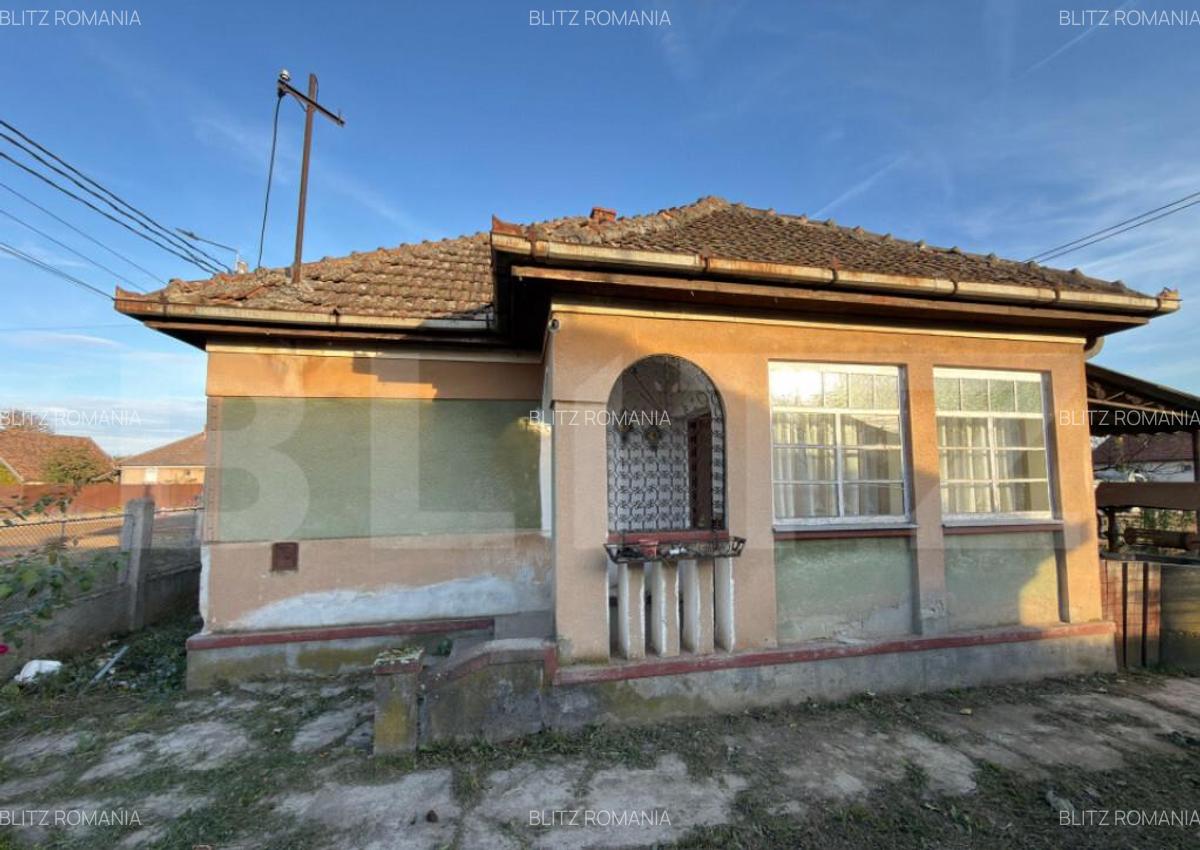 Casa de vanzare, teren 425 mp, zona Petin - 6 Casa de vanzare, teren 425 mp, zona Petin - 6